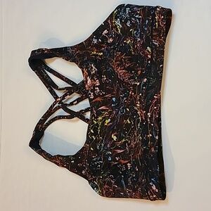 #151 LULULEMON Sports Bra size 6 T1162